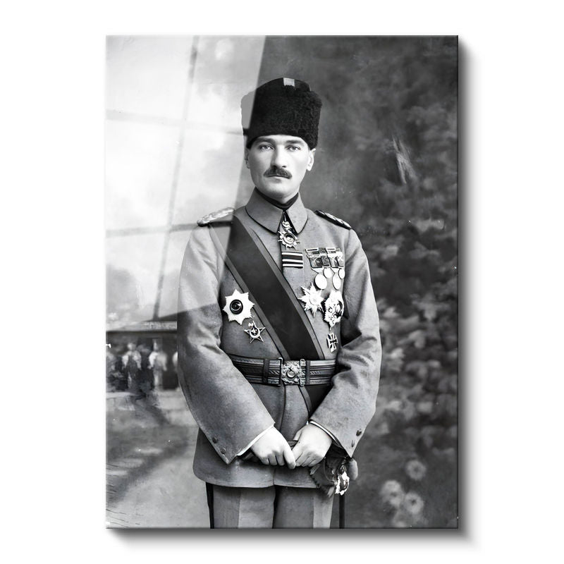 Tamperli Gerçek Cam Tablo Atatürk Madalyalı Mareşal Atatürk Tablosu Duvar Dekoru