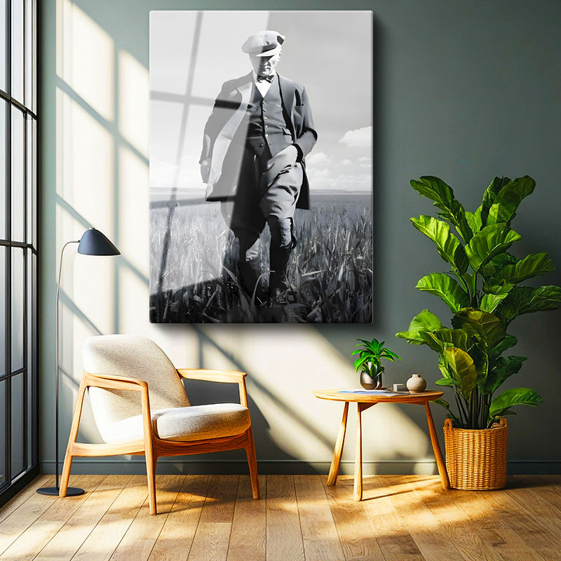 Tamperli Gerçek Cam Tablo Atatürk Kasketli Tarla Pozu Atatürk Tablosu Duvar Dekoru