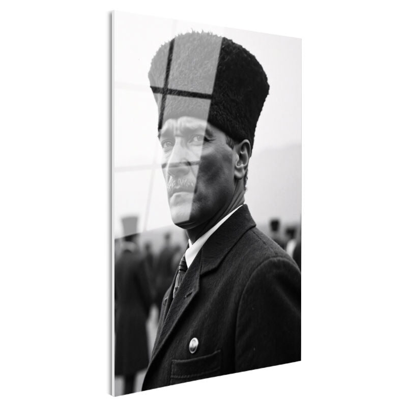 Tamperli Gerçek Cam Tablo Atatürk Kalpaklı Cephe Bakış Atatürk Tablosu Duvar Dekoru