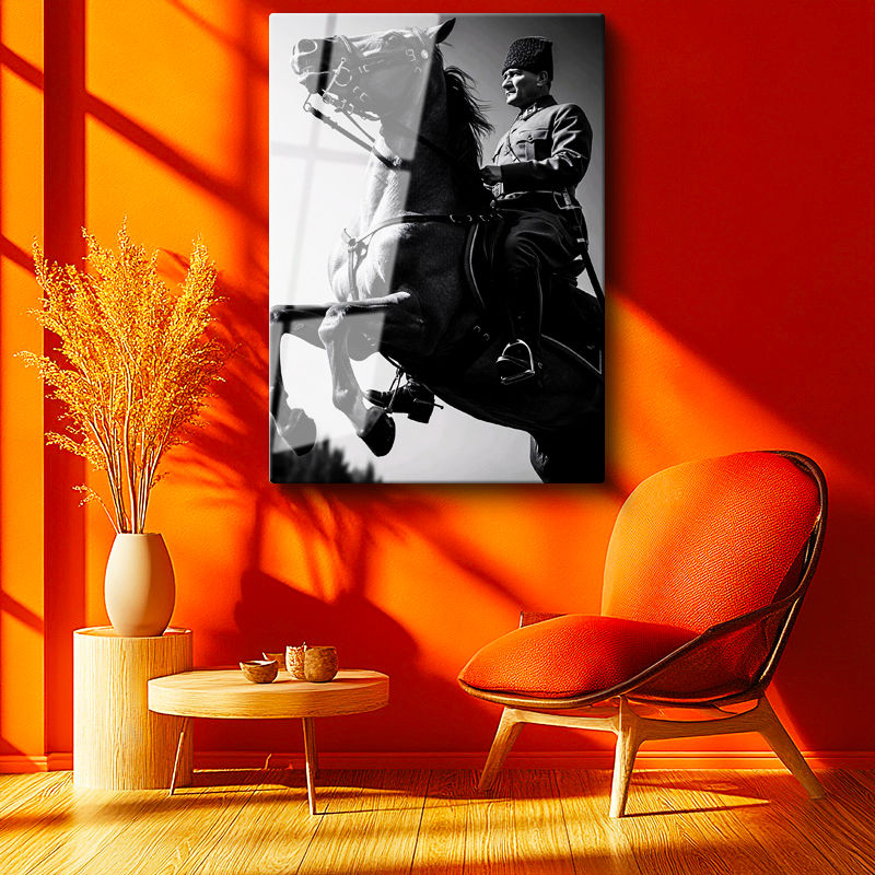 Tamperli Gerçek Cam Tablo Atatürk Üniformalı Şahlanan At Atatürk Tablosu Duvar Dekoru