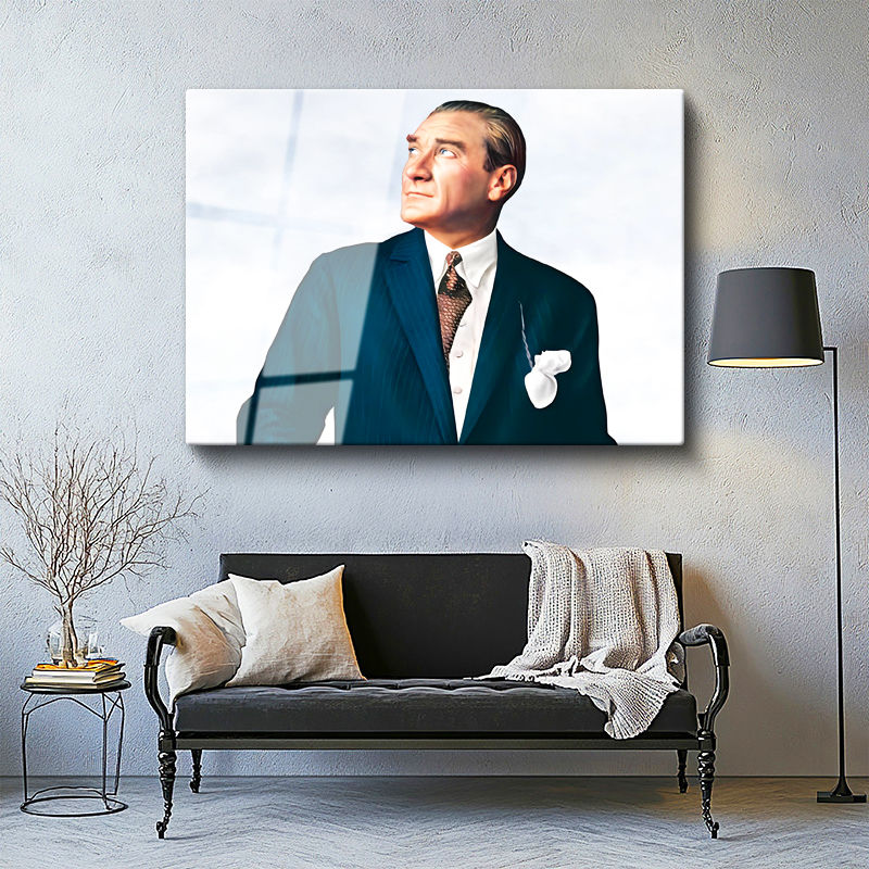 Tamperli Gerçek Cam Tablo Atatürk Bulutlu Fon Portre Atatürk Tablosu Duvar Dekoru