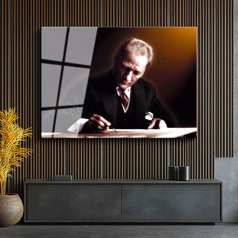Tamperli Gerçek Cam Tablo Atatürk Masada İmza Anı Atatürk Tablosu Duvar Dekoru