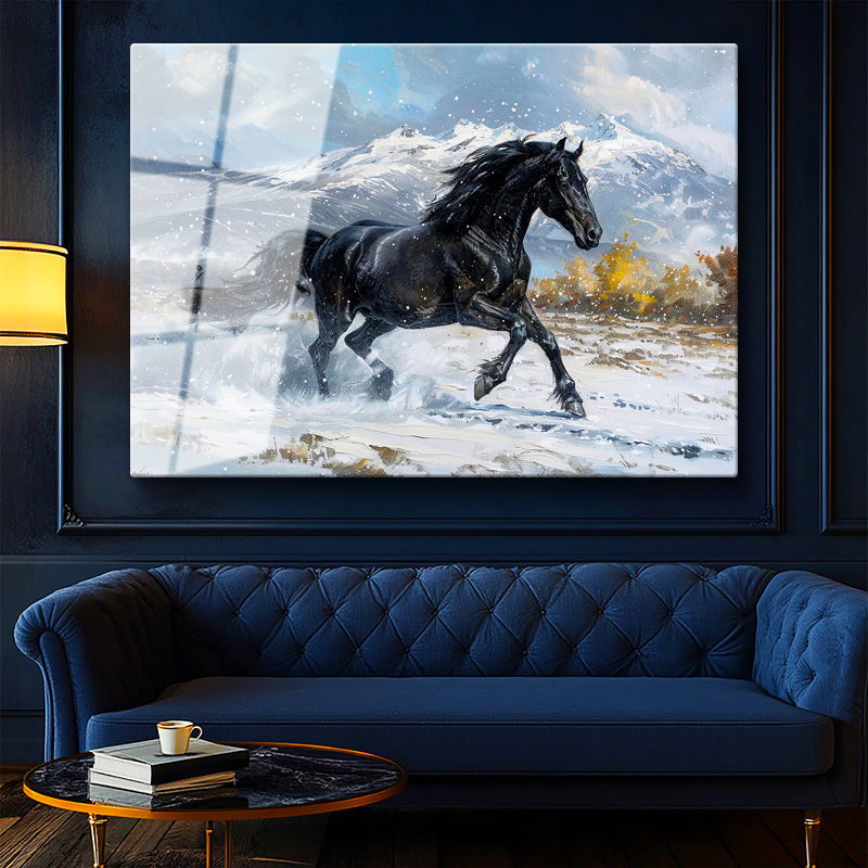 Tamperli Gerçek Cam Tablo Karlı Zemin Koşan Siyah At Tablosu Duvar Dekoru