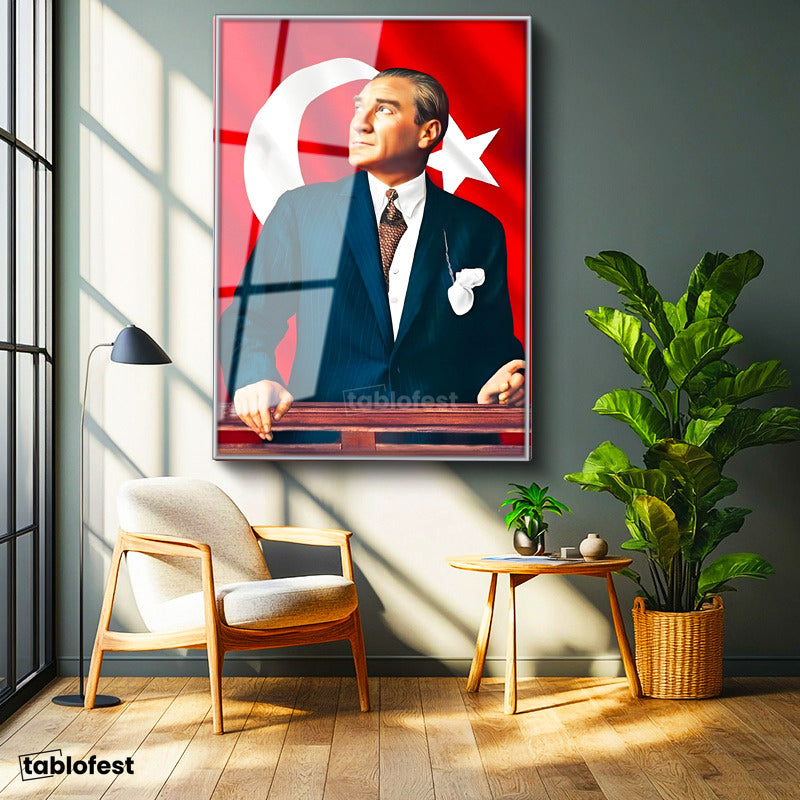 Gümüş Renk Metal Çerçeveli Tamperli Cam Tablo Atatürk Ufka Bakış Atatürk Tablosu Duvar Dekoru