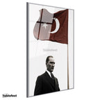 Gümüş Renk Metal Çerçeveli Tamperli Cam Tablo Atatürk ve Dalgalanan Türk Bayrağı Atatürk Tablosu Duvar Dekoru