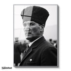 Gümüş Renk Metal Çerçeveli Tamperli Cam Tablo Atatürk Kalpaklı Cephe Bakış Atatürk Tablosu Duvar Dekoru