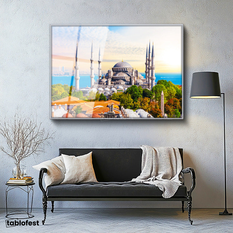 Gümüş Renk Metal Çerçeveli Tamperli Cam Tablo Sultanahmet Camii ve Ağaçlar Şehir Mimari Tablo Duvar Dekoru