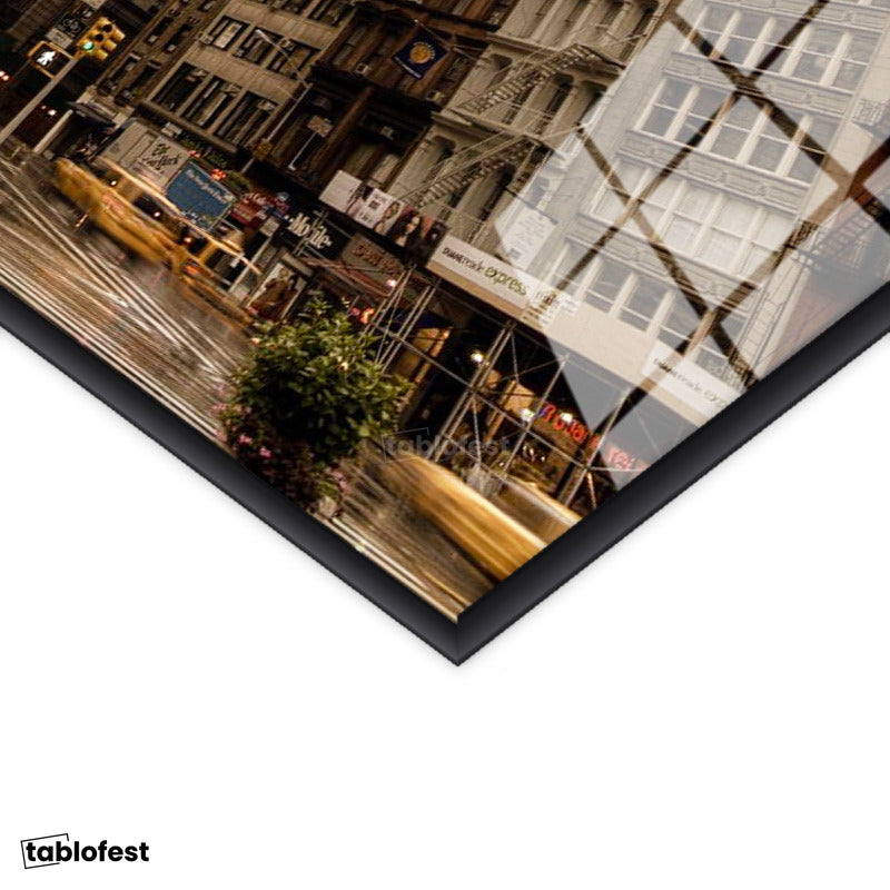 Siyah Renk Metal Çerçeveli Tamperli Cam Tablo New York Flatiron Binası Şehir Mimari Tablo Duvar Dekoru