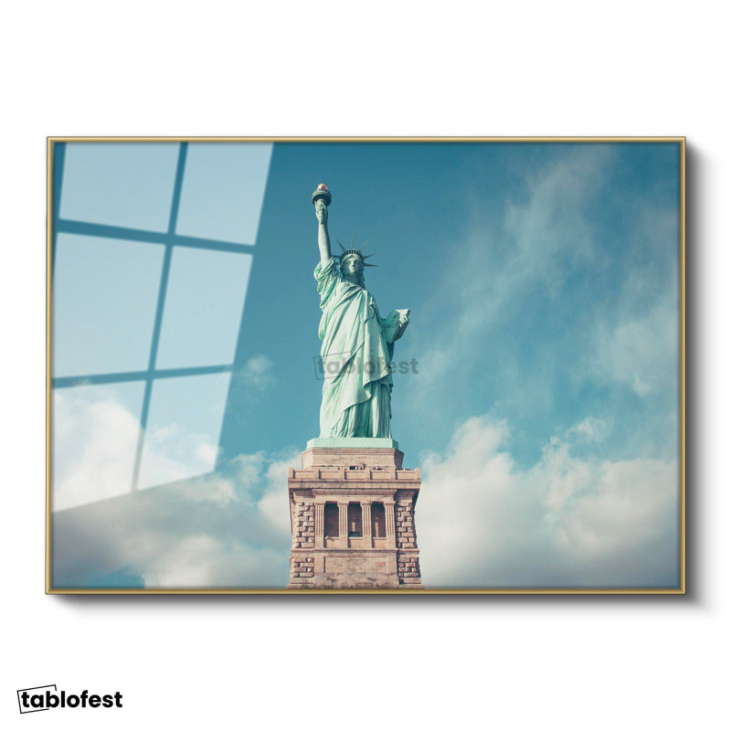 Altın Renk Metal Çerçeveli Tamperli Cam Tablo New York Özgürlük Anıtı Şehir Mimari Tablo Duvar Dekoru