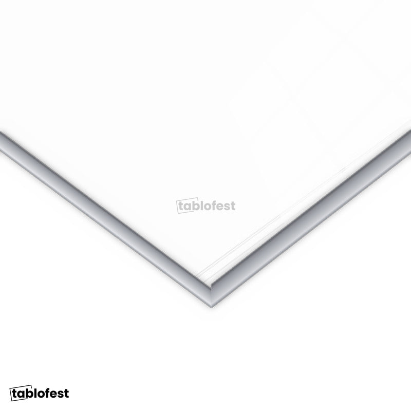 Gümüş Renk Metal Çerçeveli Tamperli Cam Tablo Flatiron Binası Üst Cephe Şehir Mimari Tablo Duvar Dekoru
