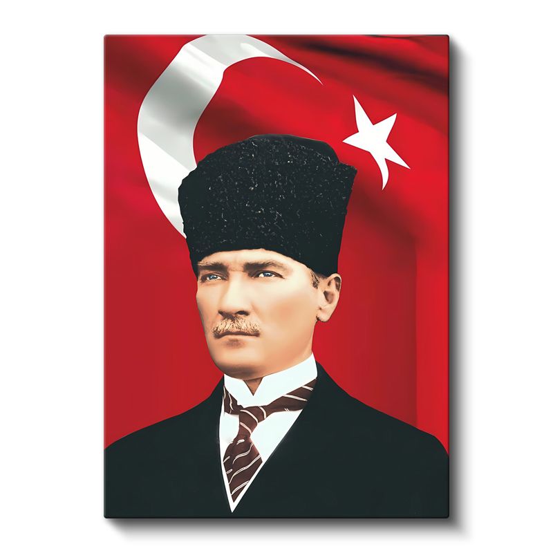 Türk Bayrağı Önünde Atatürk - Kalpak ve Resmi Kıyafet Kanvas Tablo