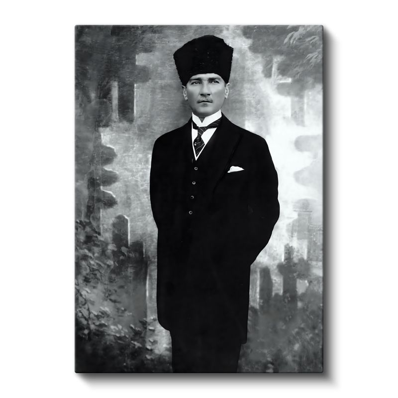 Siyah Beyaz Atatürk - Kalpak ve Klasik Duruş Kanvas Tablo