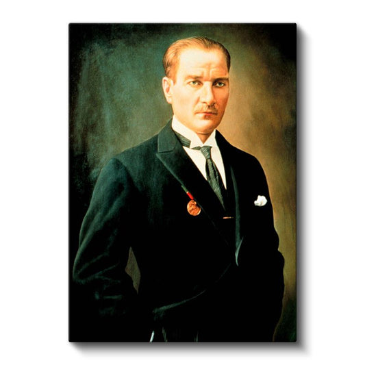 Yeşil Fonlu Portre - Madalyalı Resmi Kıyafet Kanvas Tablo