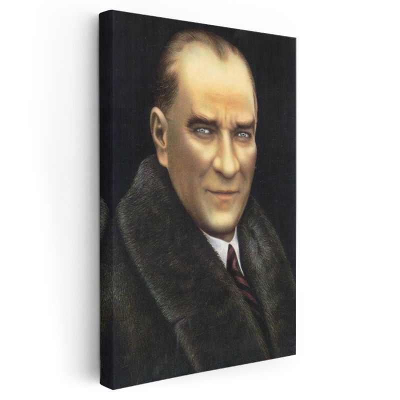 Kürk Yakalı Atatürk - Siyah Fonda Portre Kanvas Tablo