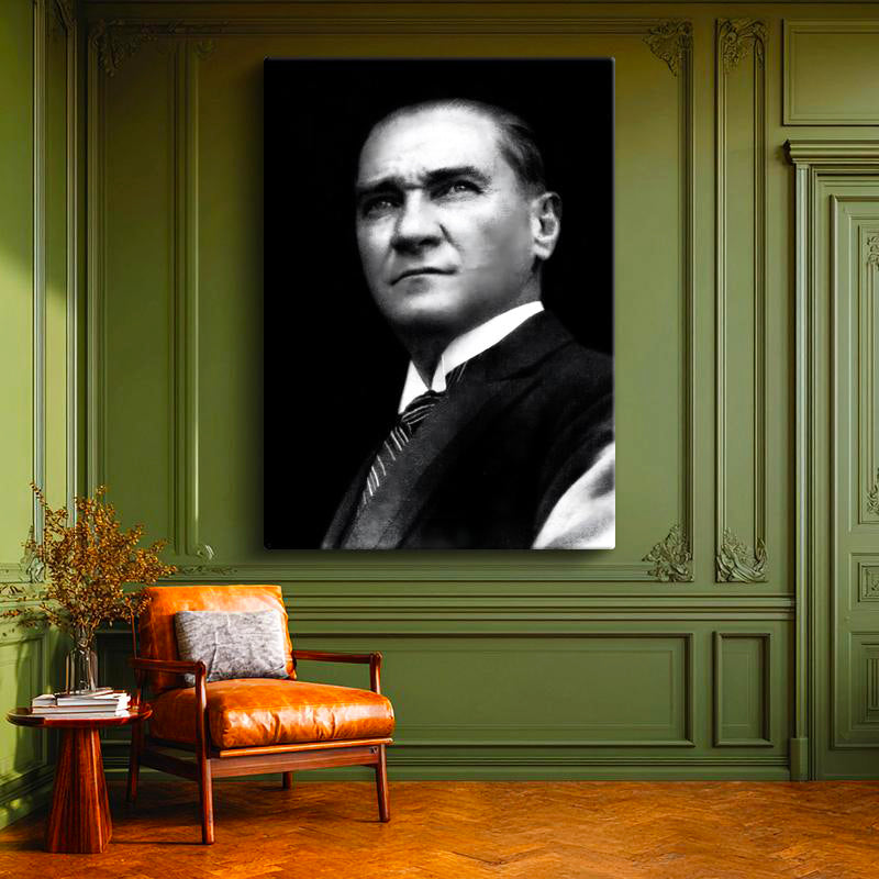 Dikey Kanvas Tablo Atatürk Keskin Bakışlar Atatürk Tablosu Ev Ofis Duvar Dekoru