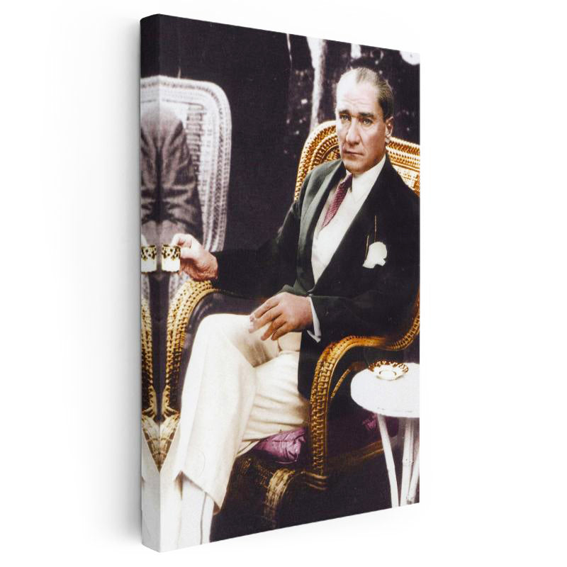 Dikey Kanvas Tablo Atatürk Hasır Koltuk Atatürk Tablosu Ev Ofis Duvar Dekoru