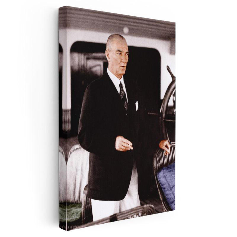 Dikey Kanvas Tablo Atatürk Gemi Güvertesi Atatürk Tablosu Ev Ofis Duvar Dekoru