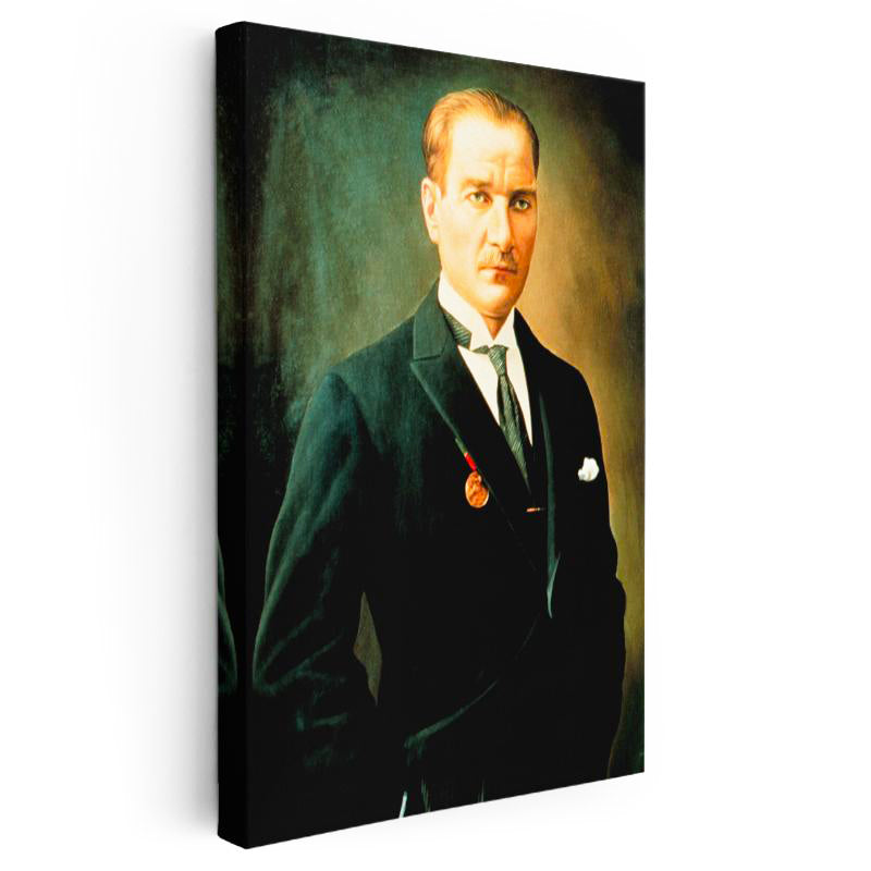 Dikey Kanvas Tablo Atatürk Madalyalı Duruş Atatürk Tablosu Ev Ofis Duvar Dekoru