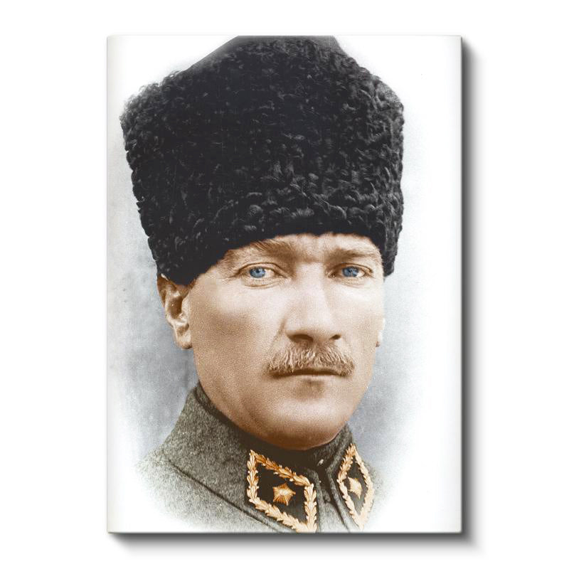 Dikey Kanvas Tablo Atatürk Kalpaklı Üniforma Atatürk Tablosu Ev Ofis Duvar Dekoru