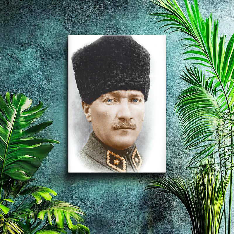 Dikey Kanvas Tablo Atatürk Kalpaklı Üniforma Atatürk Tablosu Ev Ofis Duvar Dekoru