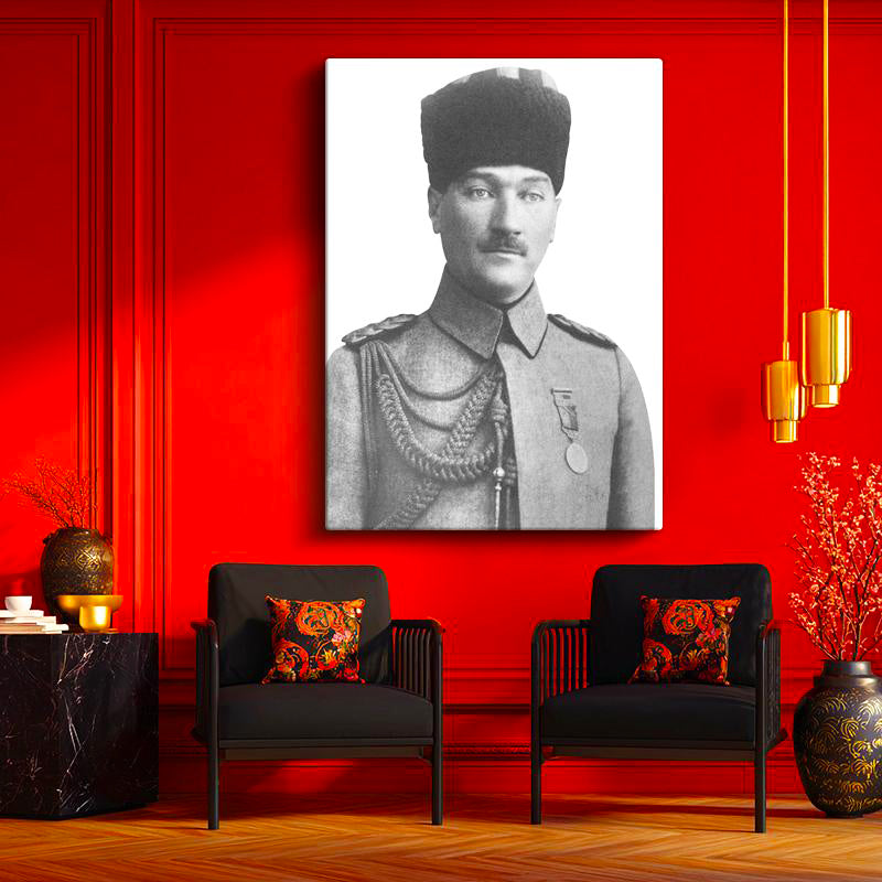 Dikey Kanvas Tablo Atatürk Kalpaklı Kordonlu Üniforma Atatürk Tablosu Ev Ofis Duvar Dekoru