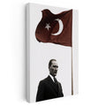 Dikey Kanvas Tablo Atatürk ve Dalgalanan Türk Bayrağı Atatürk Tablosu Ev Ofis Duvar Dekoru