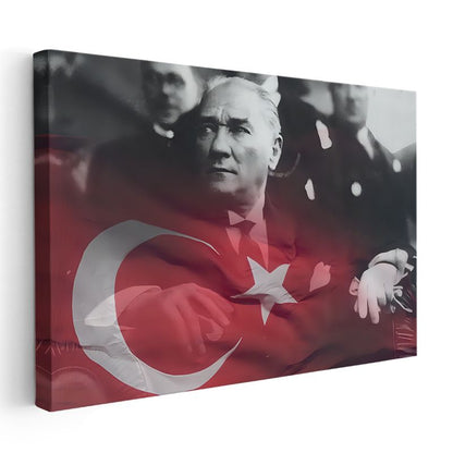 Bayrak Efektli Atatürk - Kırmızı Tonlu Portre Kanvas Tablo