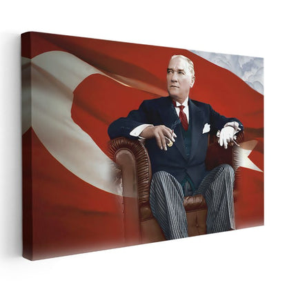 Koltukta Atatürk - Bayrak Fonlu Resmi Portre Kanvas Tablo