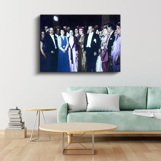 Cumhuriyet Balosu - Atatürk'ün Modern Türkiye'si Kanvas Tablo