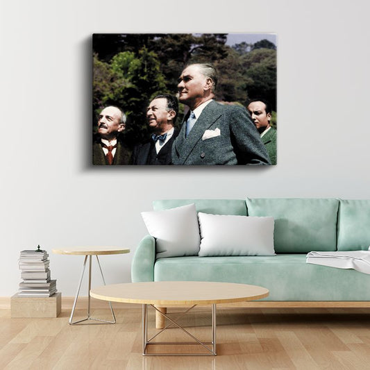 Atatürk ve Devlet Adamları - Doğa Gezisinde Kanvas Tablo