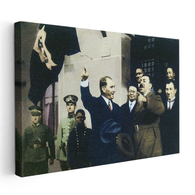 Atatürk ve Devlet Töreni - Selamlama Anı Kanvas Tablo