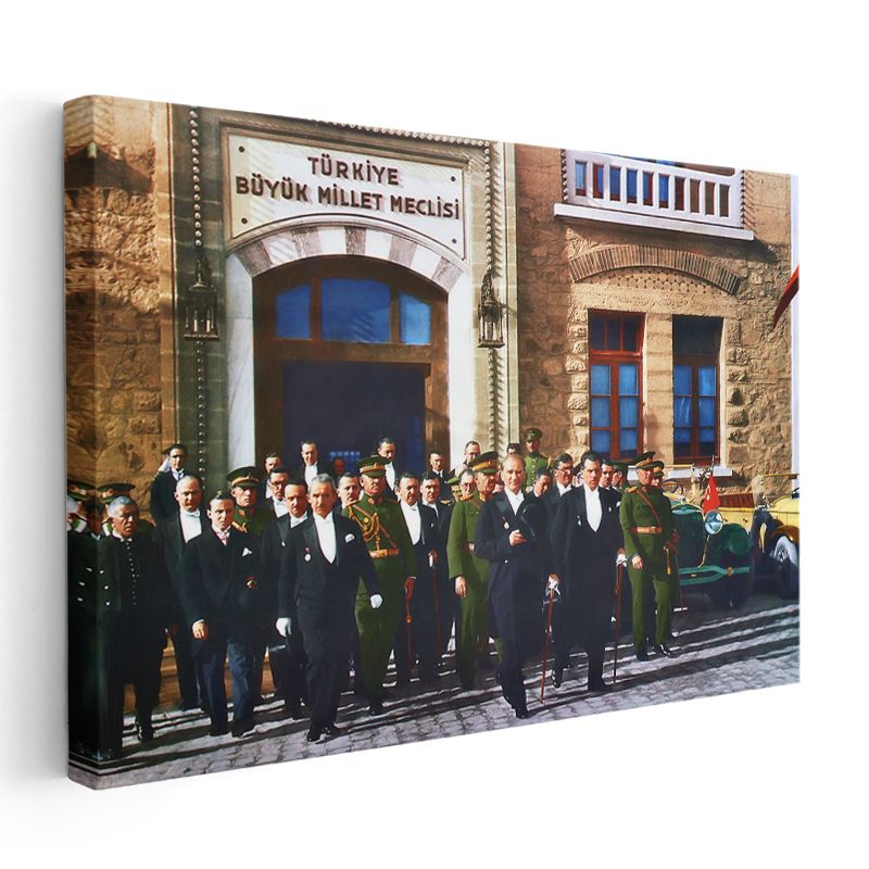 Atatürk ve TBMM - Cumhuriyet'in Kalbi Kanvas Tablo