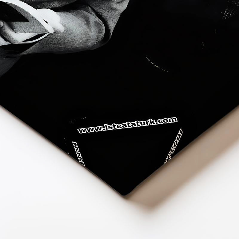 Yatay Kanvas Tablo Atatürk Heyetle Kitap İnceleme Atatürk Tablosu Ev Ofis Duvar Dekoru