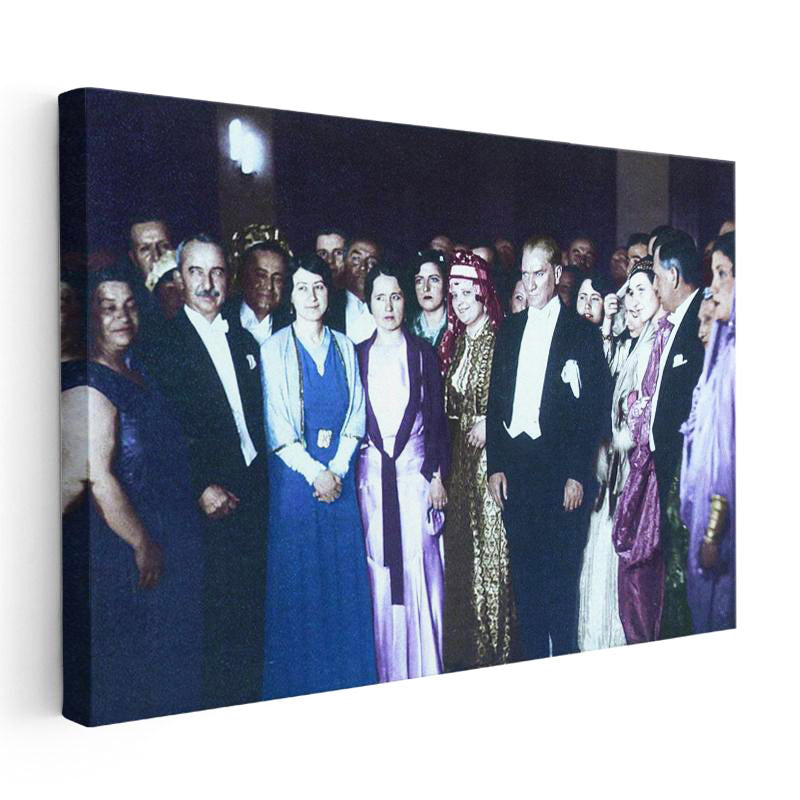 Yatay Kanvas Tablo Atatürk Smokinli Davet Atatürk Tablosu Ev Ofis Duvar Dekoru