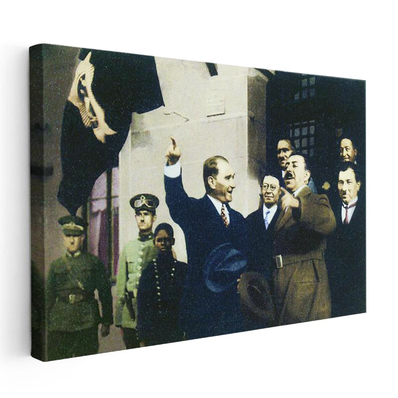 Yatay Kanvas Tablo Atatürk Coşkulu Selamlaşma Atatürk Tablosu Ev Ofis Duvar Dekoru