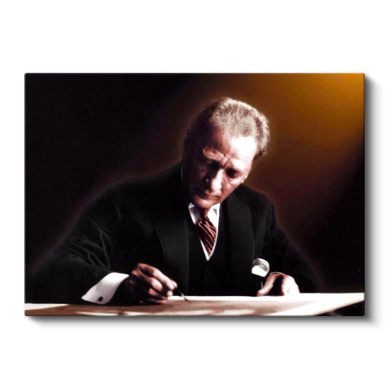Yatay Kanvas Tablo Atatürk Masada İmza Anı Atatürk Tablosu Ev Ofis Duvar Dekoru