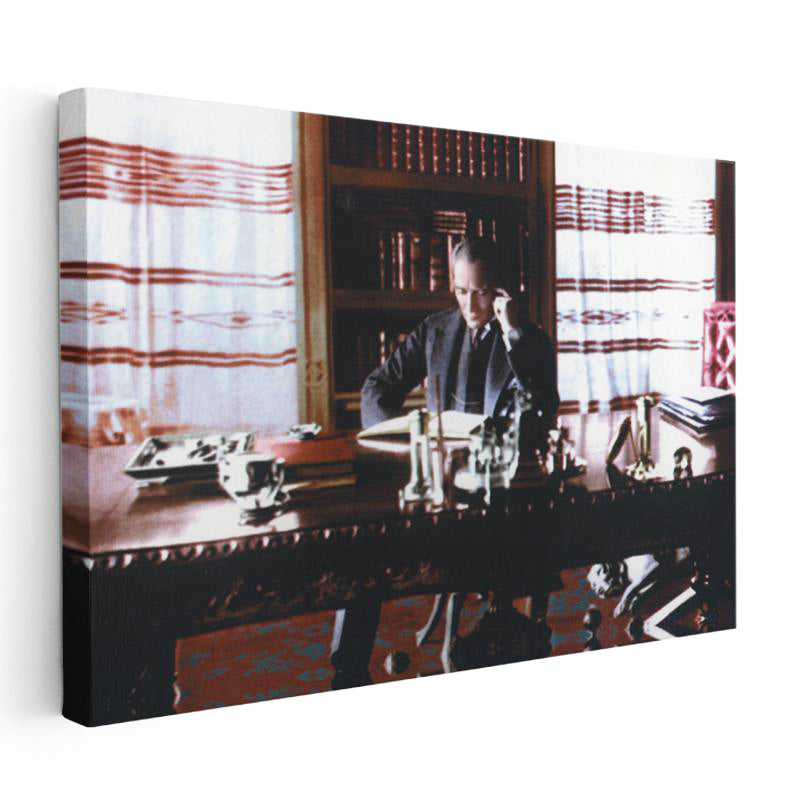 Yatay Kanvas Tablo Atatürk Çalışma Odası Kitaplık Atatürk Tablosu Ev Ofis Duvar Dekoru