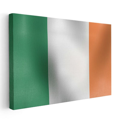 İrlanda Bayrağı - Dalgalı Görünüm Kanvas Tablo