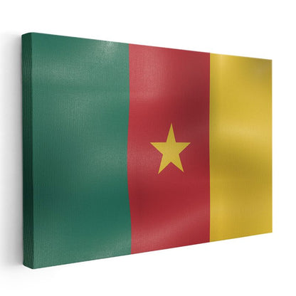 Kamerun Bayrağı - Dalgalı Görünüm Kanvas Tablo