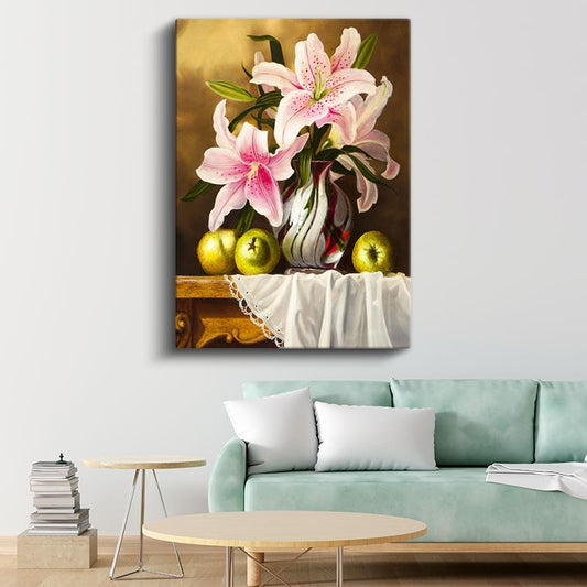 Pembe Lilyumlar - Yeşil Elmalarla Zarif Çiçek Kompozisyonu Kanvas Tablo