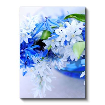 Mavi Beyaz Çiçekler - Zarif Bahar Kompozisyonu Kanvas Tablo