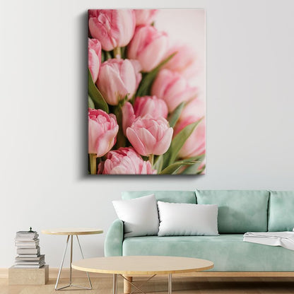 Pembe Laleler - Yumuşak Tonlarda Çiçek Buketi Kanvas Tablo