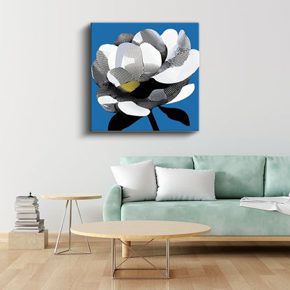 Modern Kamelya - Mavi Fonda Siyah Beyaz Çizgili Çiçek Kanvas Tablo