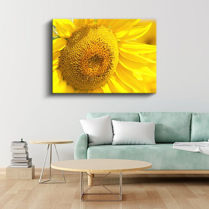 Ayçiçeği - Canlı Sarı Tonlu Detaylı Merkez Kanvas Tablo