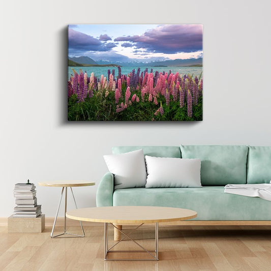 Lüpin Çiçekleri - Göl Manzaralı Doğa Fotoğrafı Kanvas Tablo