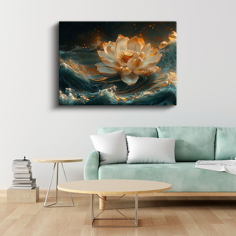 Altın Lotus - Su Üzerinde Işıltılı Nilüfer Çiçeği Kanvas Tablo