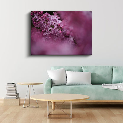 Leylak Çiçekleri - Pembe Tonlarda Romantik Portre Kanvas Tablo