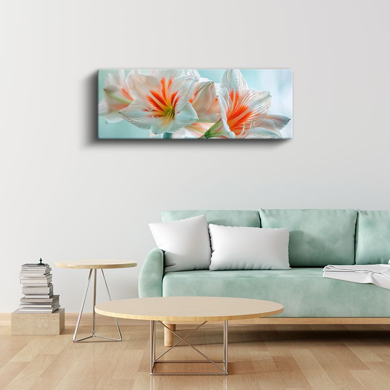 Beyaz Zambaklar - Turuncu Merkezli Zarif Çiçek İkilisi Kanvas Tablo