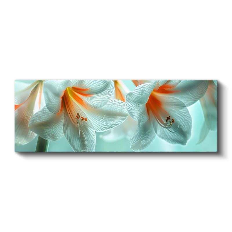 Beyaz Zambaklar - Turuncu Detaylı Makro Çekim Çiçek Fotoğrafı Kanvas Tablo