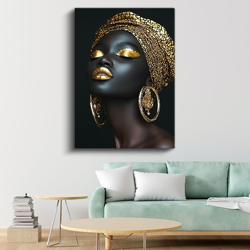 Altın Zarafet - Etnik Mücevherlerle Bezeli Portre Kanvas Tablo